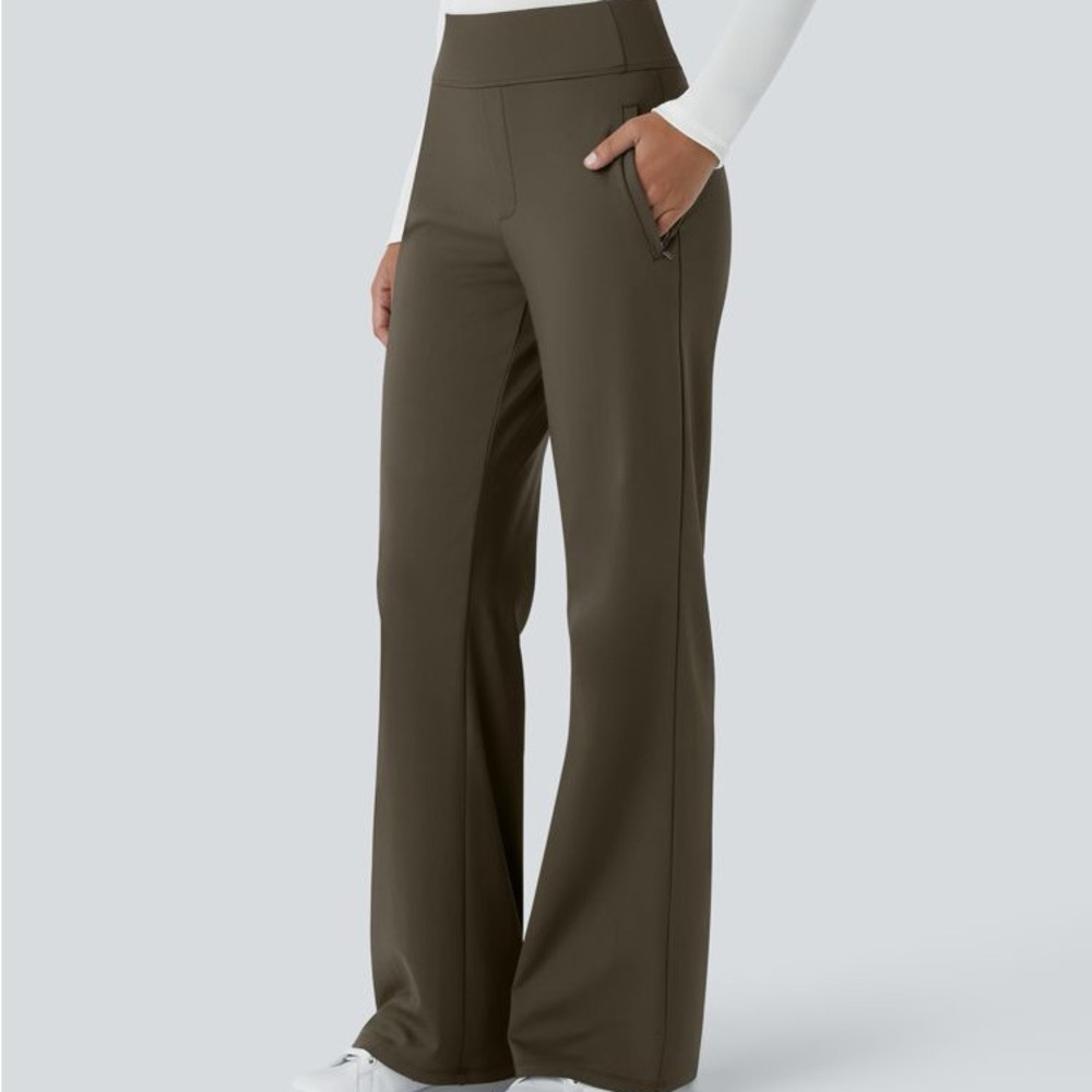 HALARA Flex Daystretch Mid Rise Flare Pants Size M Forest Night Colorway NWT